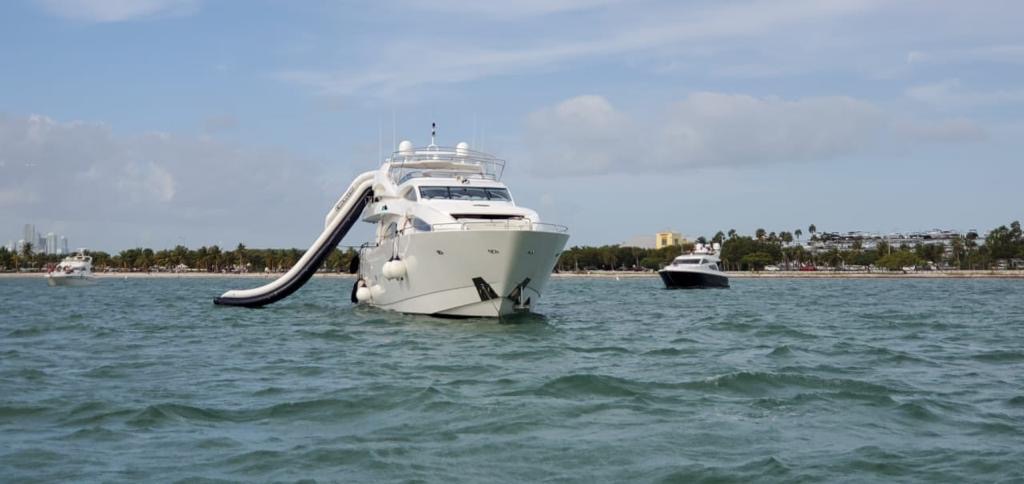 105' sunsekeer sobe boat tour private yacht